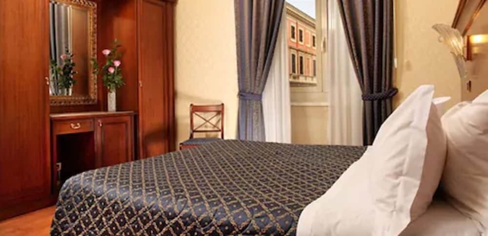 Serena Hotel Room Type - Triple Room
