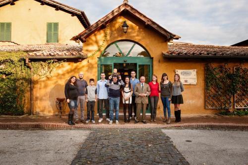 Hotel Selva Candida - Tap to explore photos