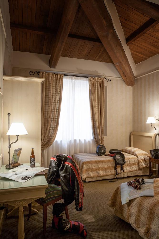 Hotel Selva Candida Room Type - Classic Triple Room