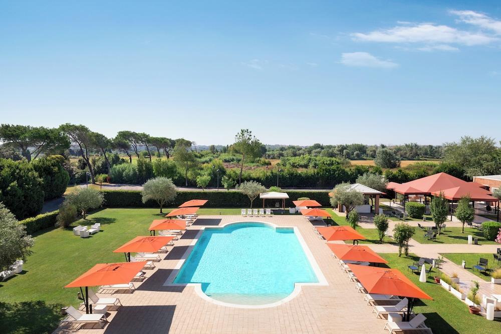 Sheraton Parco De' Medici Rome Hotel - Tap to explore photos