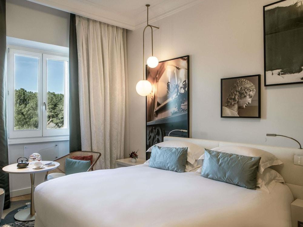 Sofitel Rome Villa Borghese Room Type - Luxury room with view