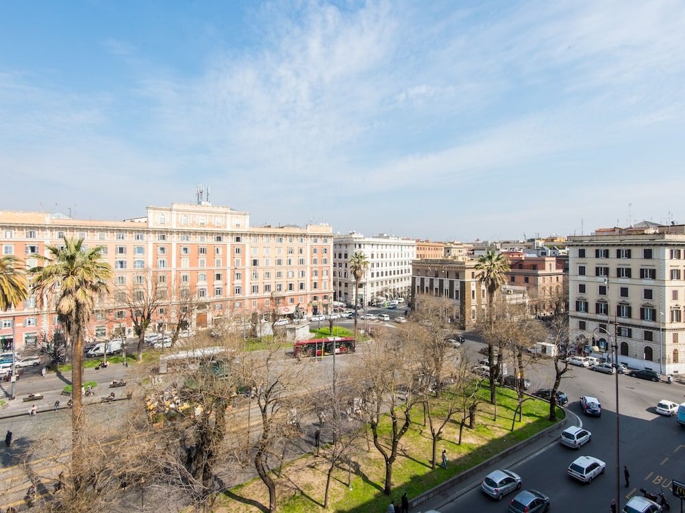 Residenza Risorgimento - Tap to explore photos