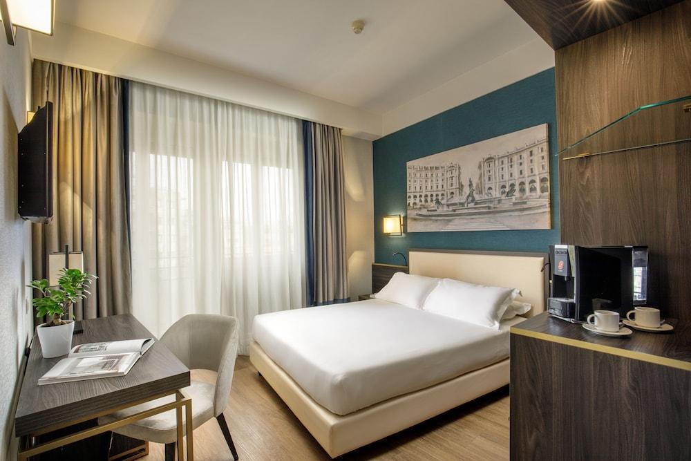 Hotel Santa Costanza by OMNIA hotels Room Type - Deluxe Double or Twin Room