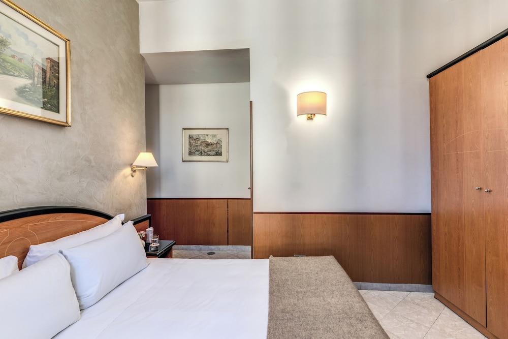 Hotel Sonya Room Type - Double Room