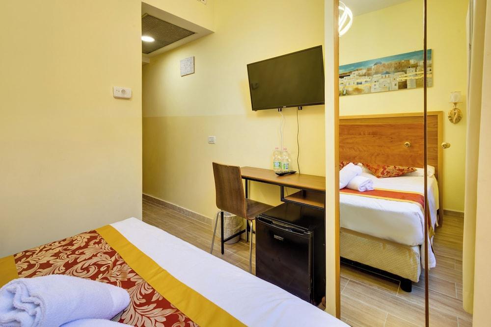 Hotel Terminal Room Type - Economy Double Room