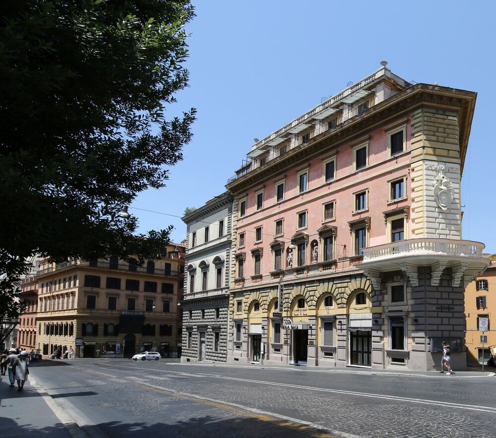 Traiano Hotel - Tap to explore photos
