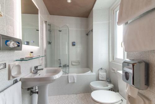 Hotel Tritone Room Type - Double Room