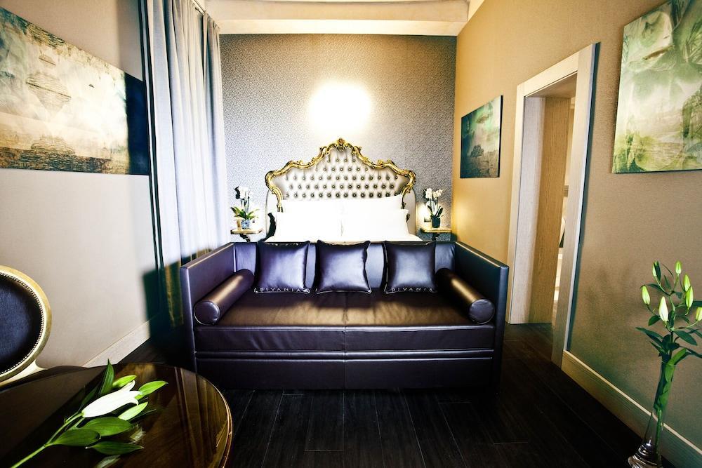 Valadier Hotel Room Type - Triple Dependance - Annex Building Valadier Hotel Room Type - Triple Dependance - Annex Building