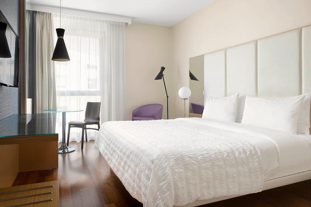 Le Méridien Visconti Rome Room Type - Executive Room, 1 King Bed
