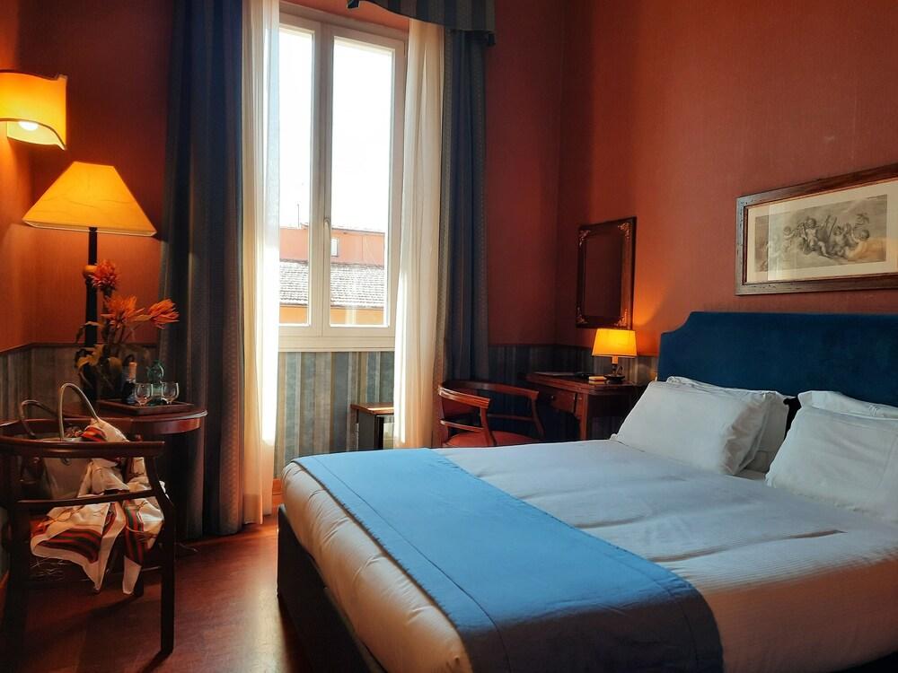 Domus Livia Luxury Suites Room Type - Classic Double Room