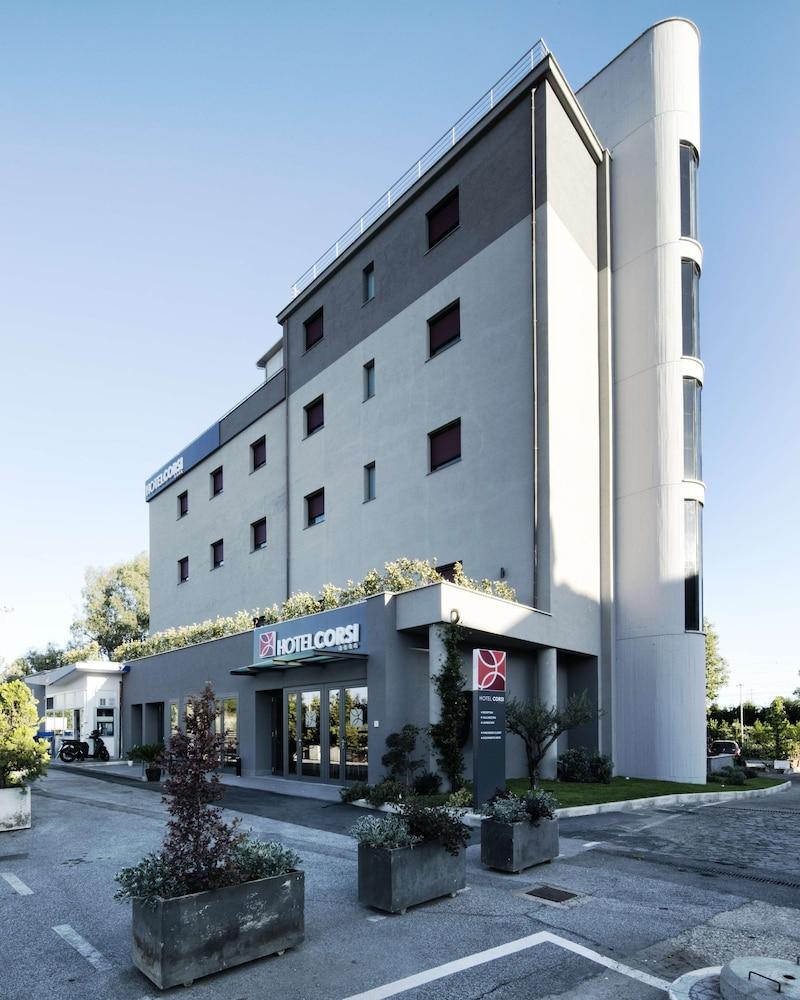 Best Western Hotel Corsi - Tap to explore photos