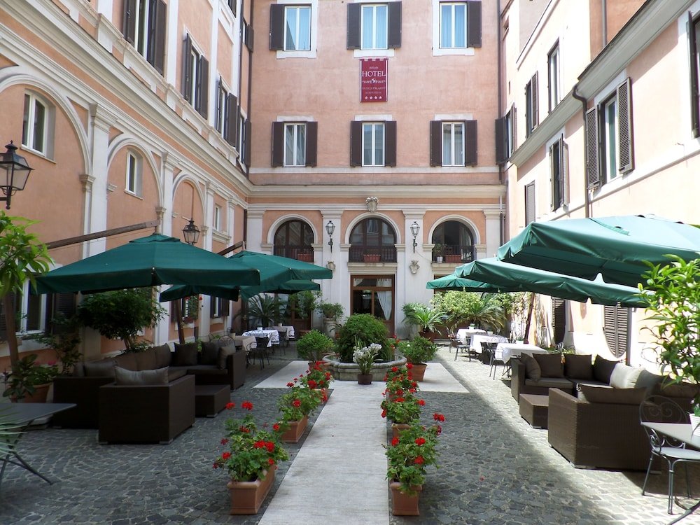 Antico Palazzo Rospigliosi - Tap to explore photos