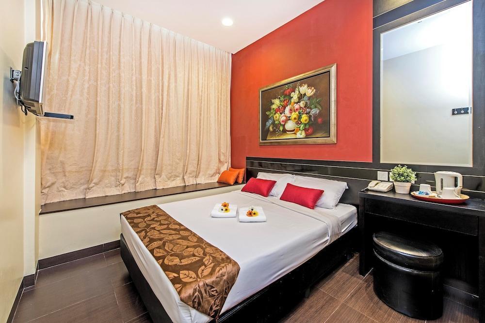 Hotel 81 Kovan Room Type - Superior Double Room  1 Queen Bed