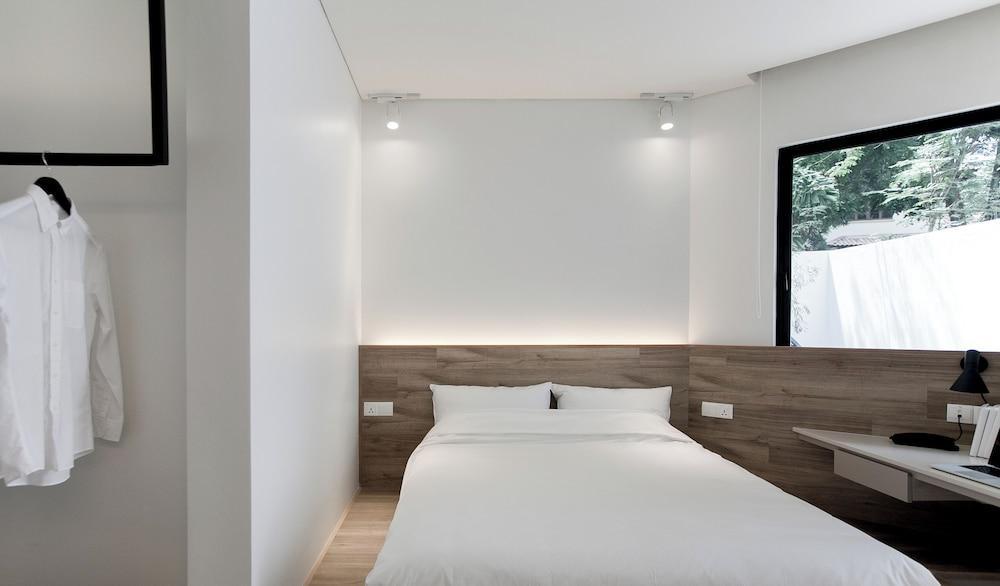 Lloyd's Inn Room Type - Superior Room, Terrace