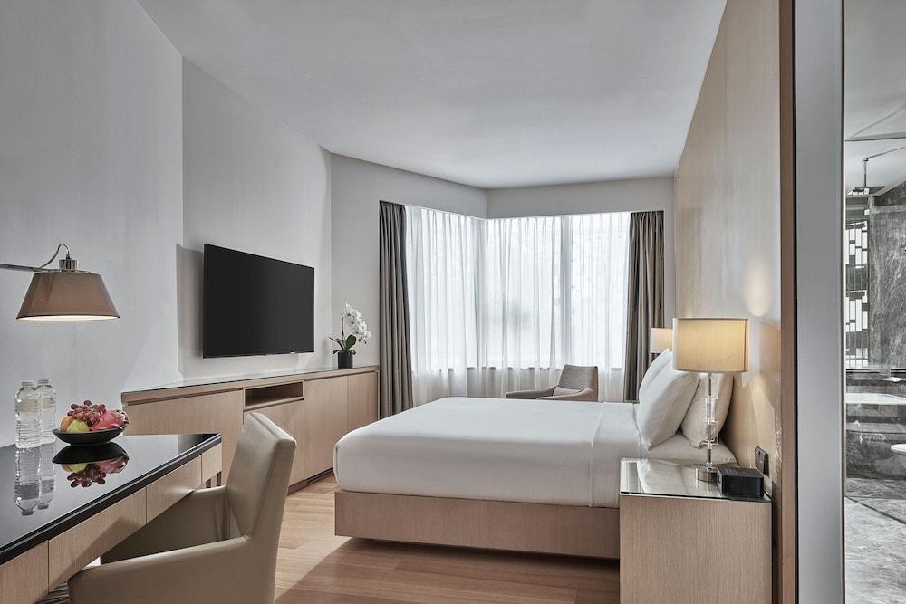 Address of Singapore Marriott Tang Plaza Hotel - Hotel in Singapore