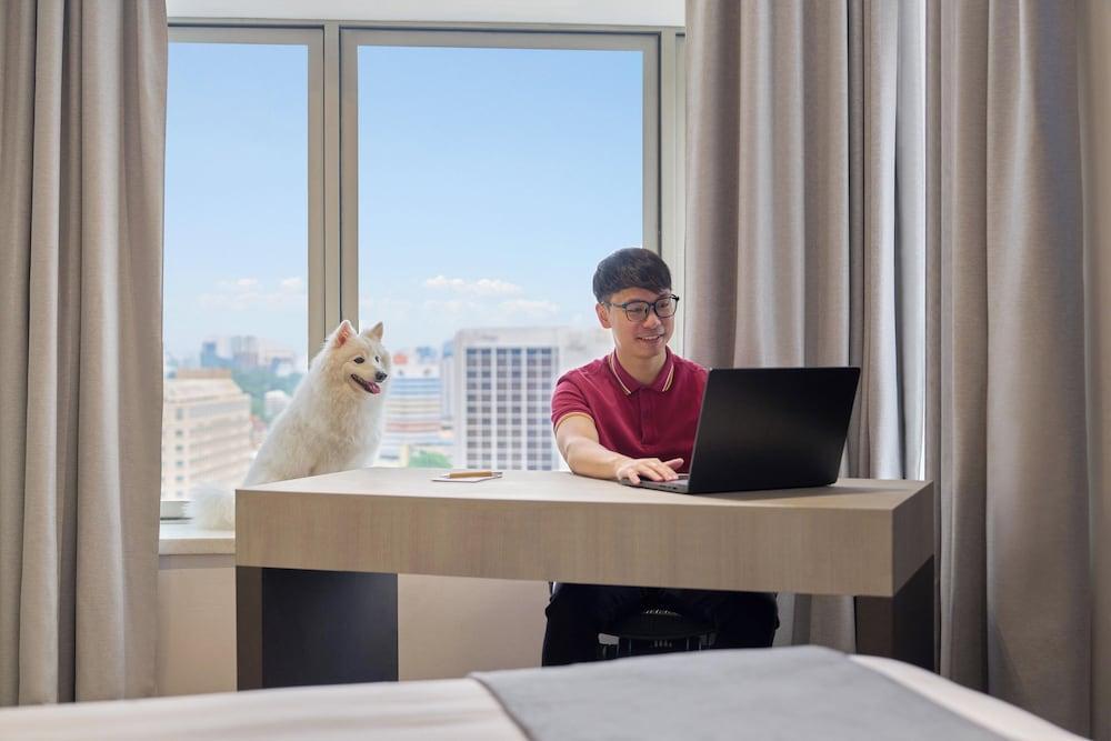 PARKROYAL Serviced Suites Singapore - Tap to explore photos