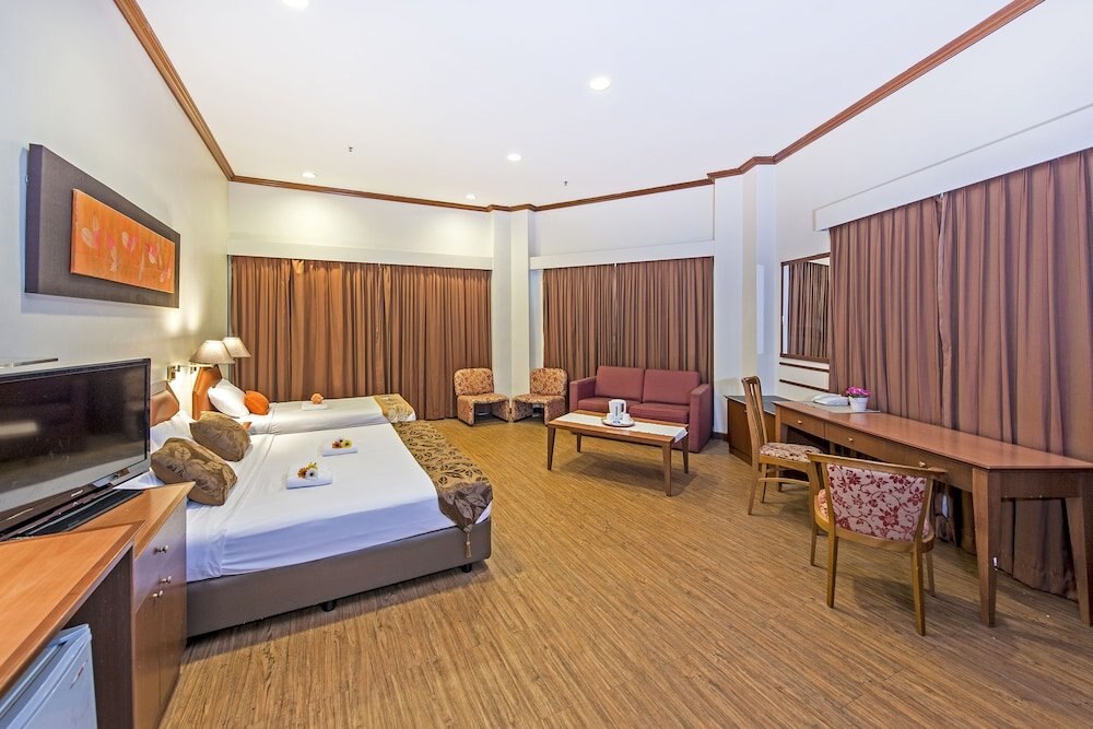 Hotel 81 Tristar Room Type - Family Room