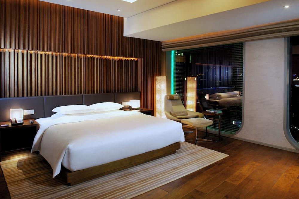 ANDAZ XINTIANDI, SHANGHAI, BY HYATT Room Type - Andaz Attic Suite