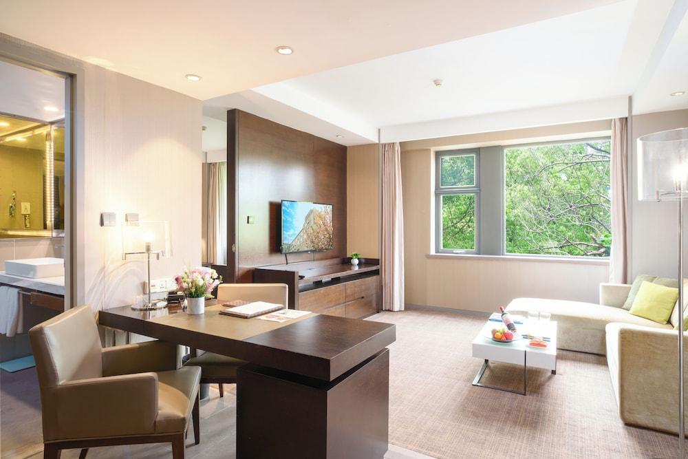 Shanghai Zhangjiang Parkyard Hotel Room Type - Business Suite