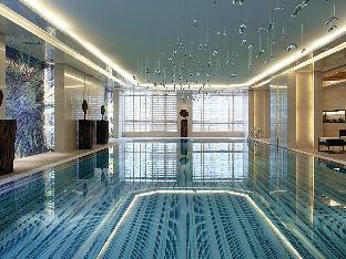 Courtyard by Marriott Shanghai Central - Tap to explore photos