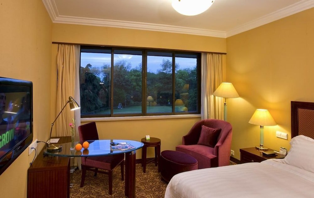 Cypress Hotel Jin Jiang Shanghai Room Type - Superior Room, Garden View
