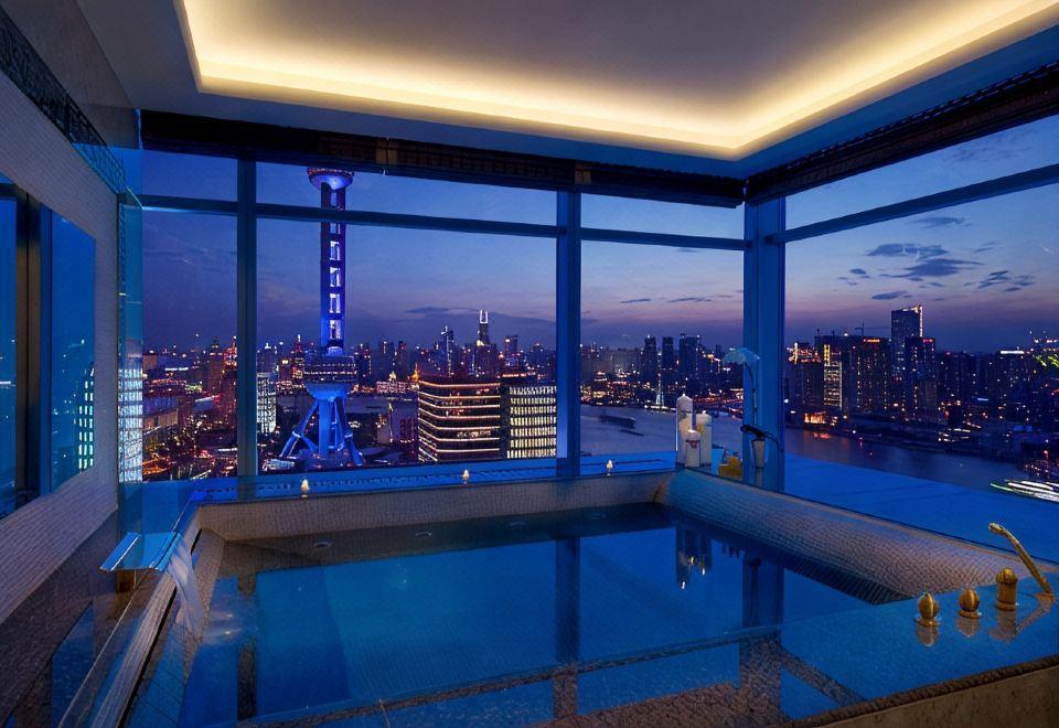 Grand Kempinski Hotel Shanghai - Tap to explore photos