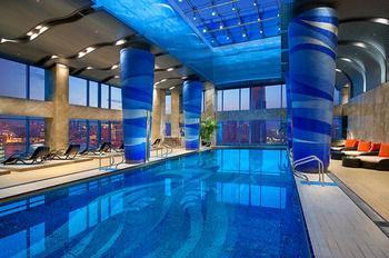 Grand Kempinski Hotel Shanghai - Tap to explore photos