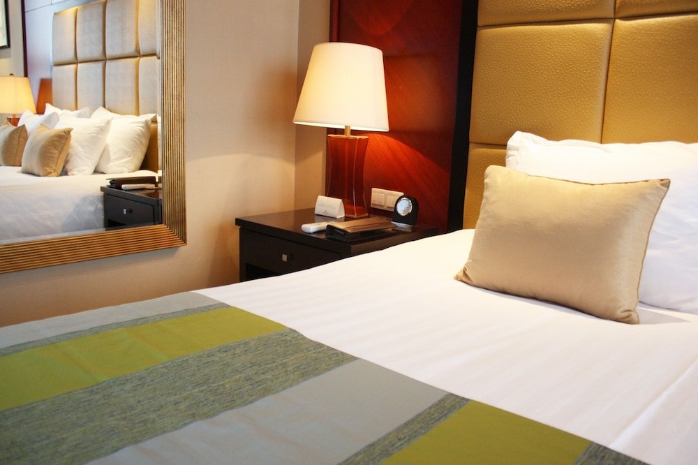 Songjiang New Century Grand Hotel Shanghai - Tap to explore photos