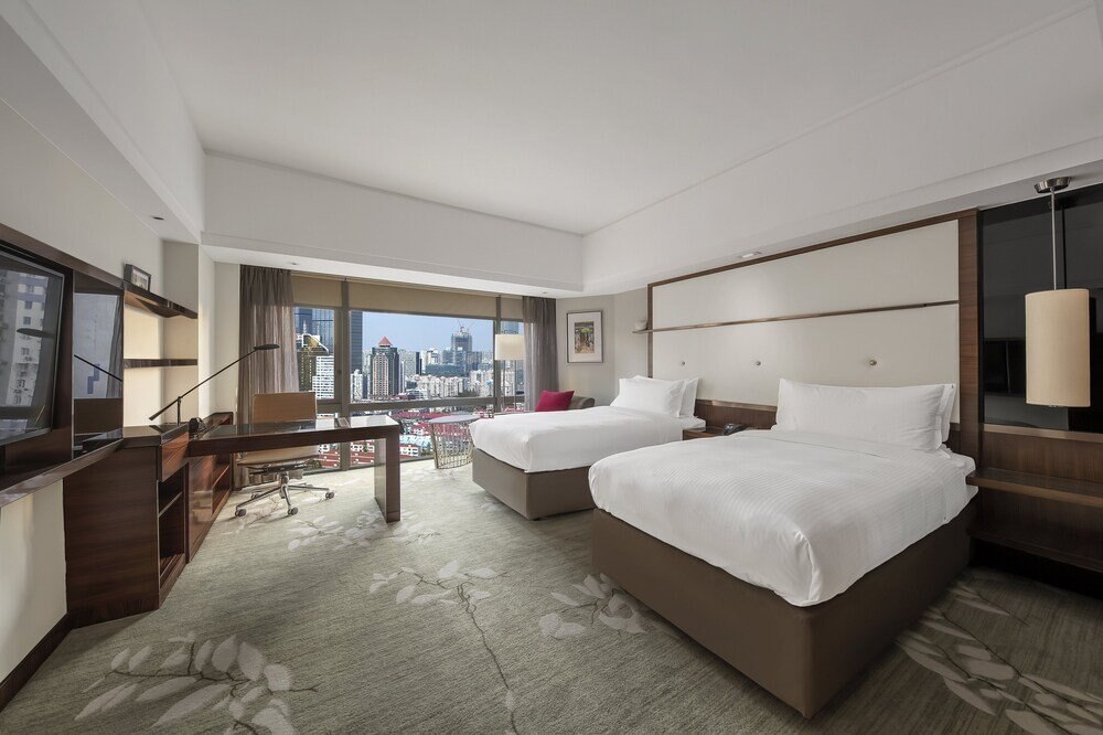 InterContinental Shanghai Pudong Hotel Room Type - 2 Twin Beds Classic City View High Floor InterContinental Shanghai Pudong Hotel Room Type - 2 Twin Beds Classic City View High Floor