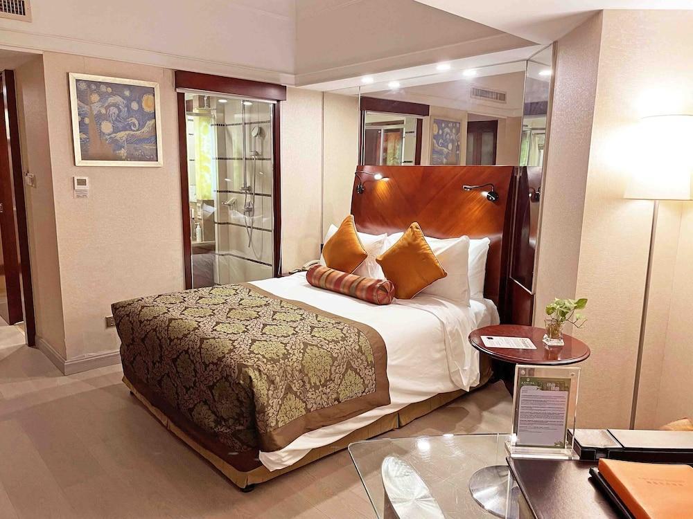 Merry Hotel Shanghai Room Type - Superior King Room