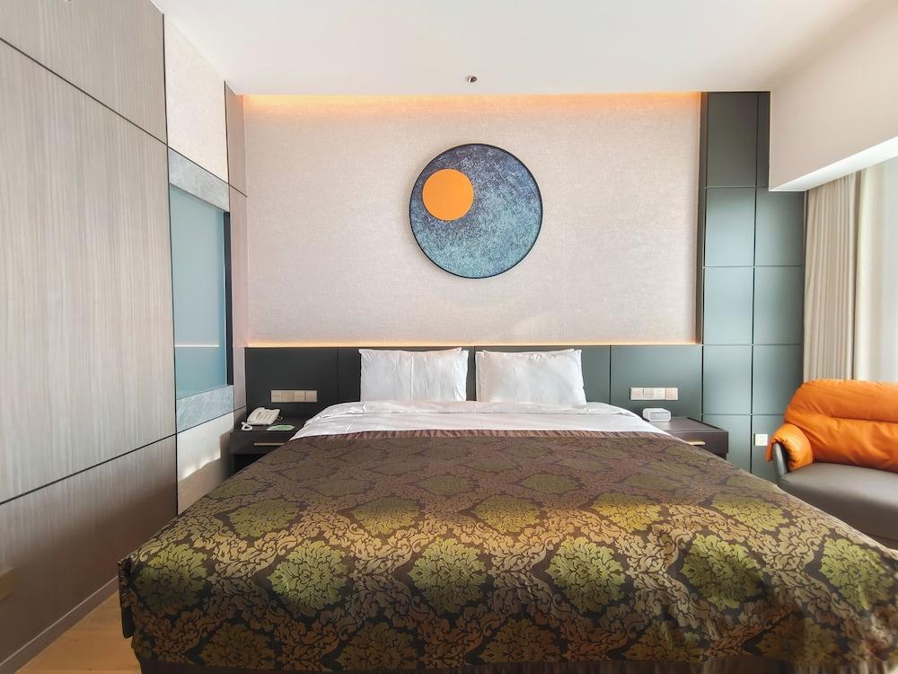 Merry Hotel Shanghai Room Type - Enjoy Premier King  Room