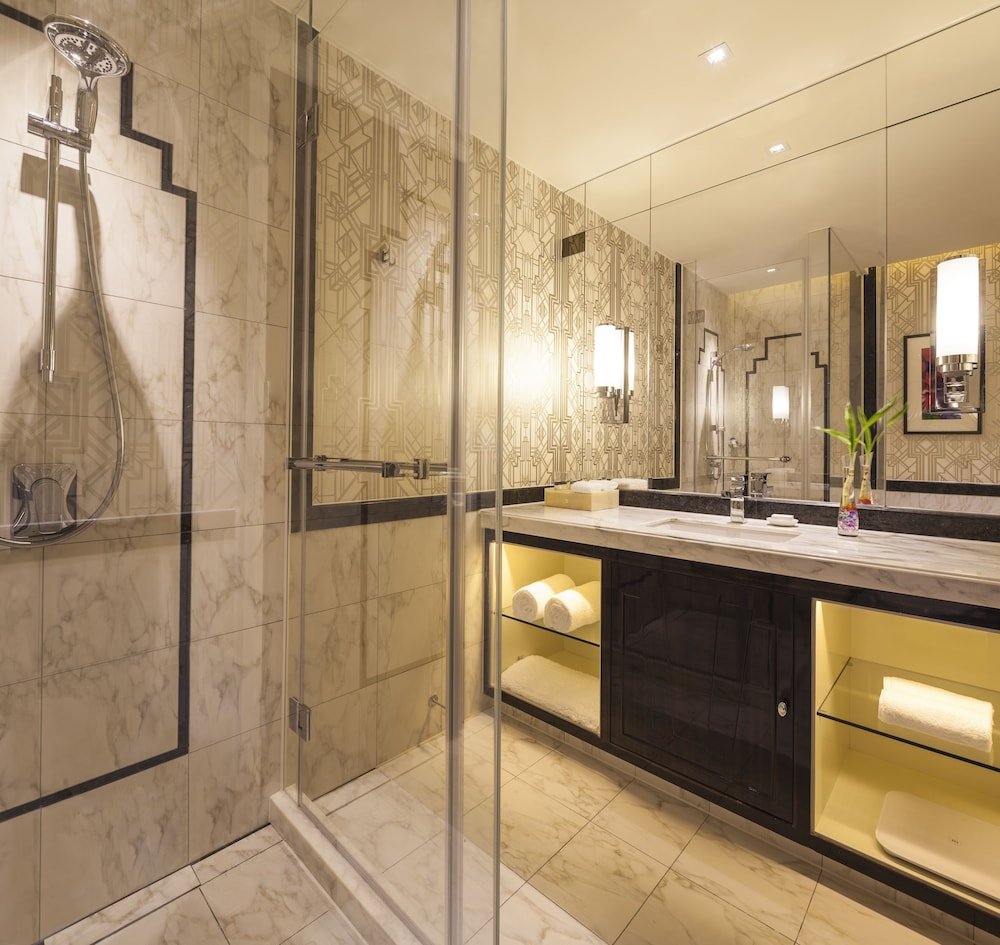 Metropolo Xin Cheng Hotel, The Bund Shanghai - Tap to explore photos