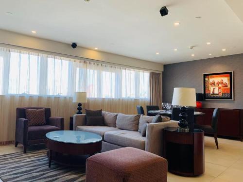 Oakwood Residences Shanghai - Tap to explore photos
