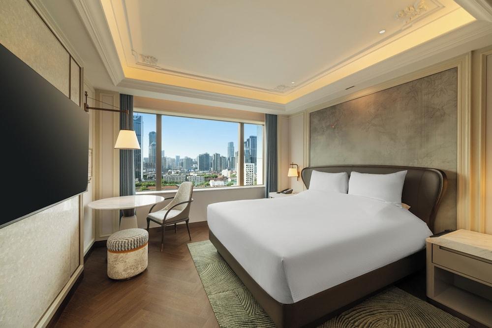 Okura Garden Hotel Shanghai - Tap to explore photos