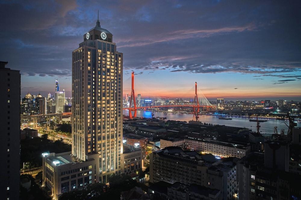 Sheraton Shanghai Pudong Riverside - Tap to explore photos