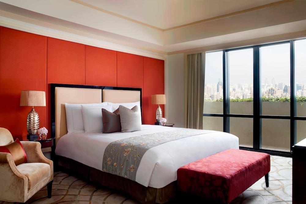The Portman Ritz-Carlton, Shanghai Room Type - One Bedroom Penthouse Suite The Portman Ritz-Carlton, Shanghai Room Type - One Bedroom Penthouse Suite