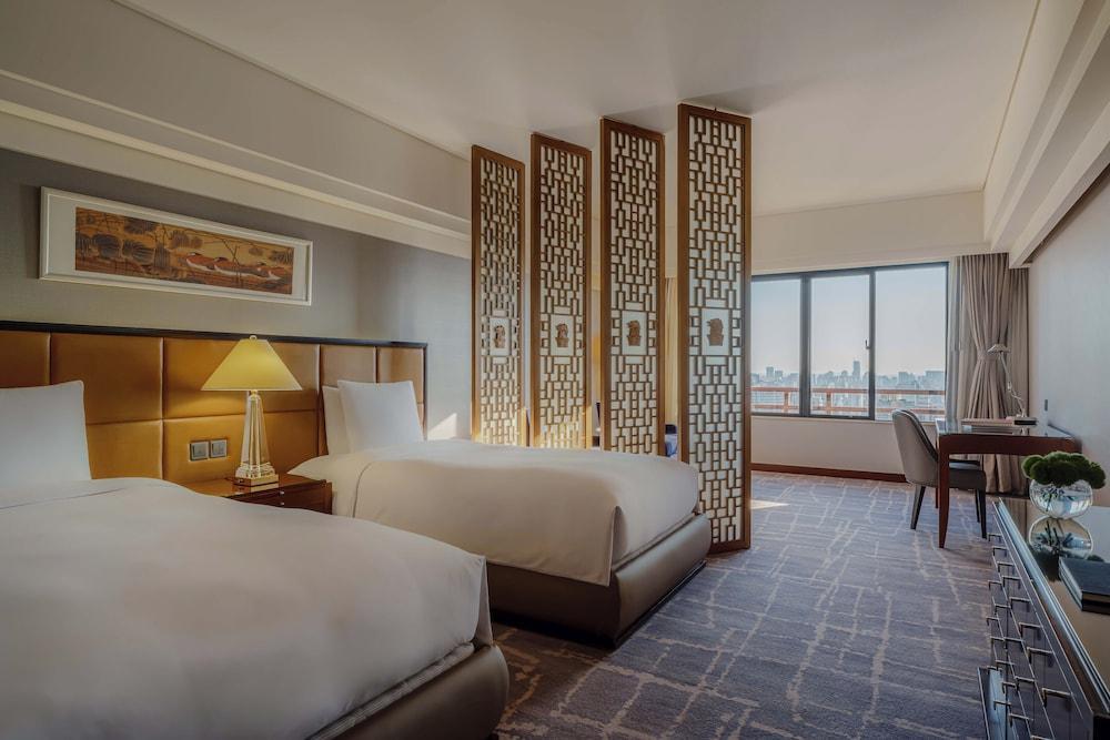 The Portman Ritz-Carlton, Shanghai Room Type - Club Business Studio - Twin