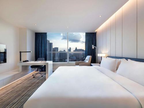 Grand Mercure Shanghai Century Park Hotel Room Type - Superior King Room