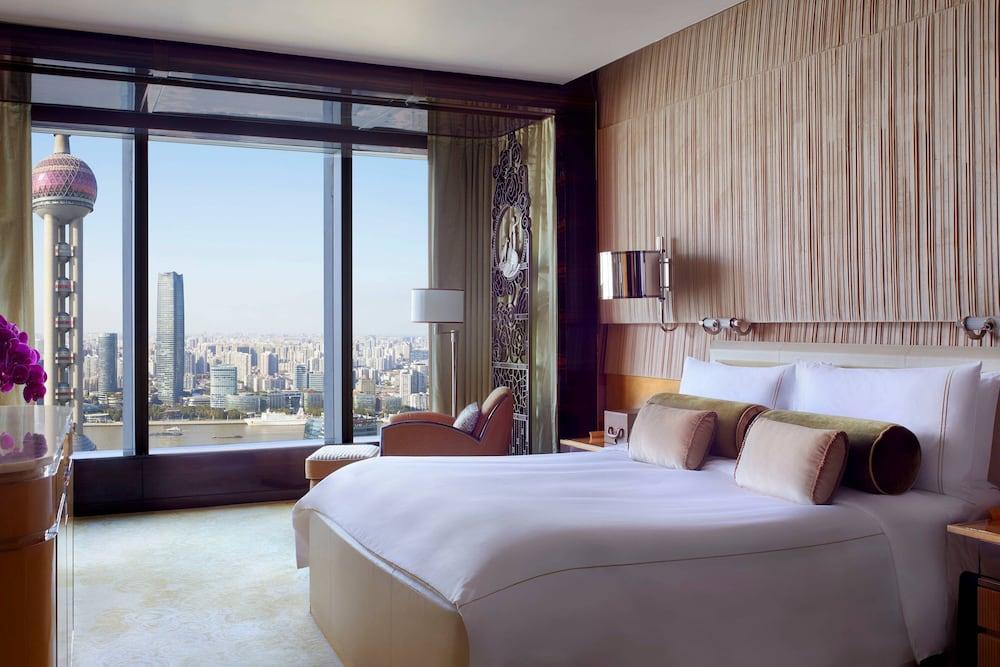 The Ritz-Carlton Shanghai, Pudong Room Type - Club Suite, 1 Bedroom