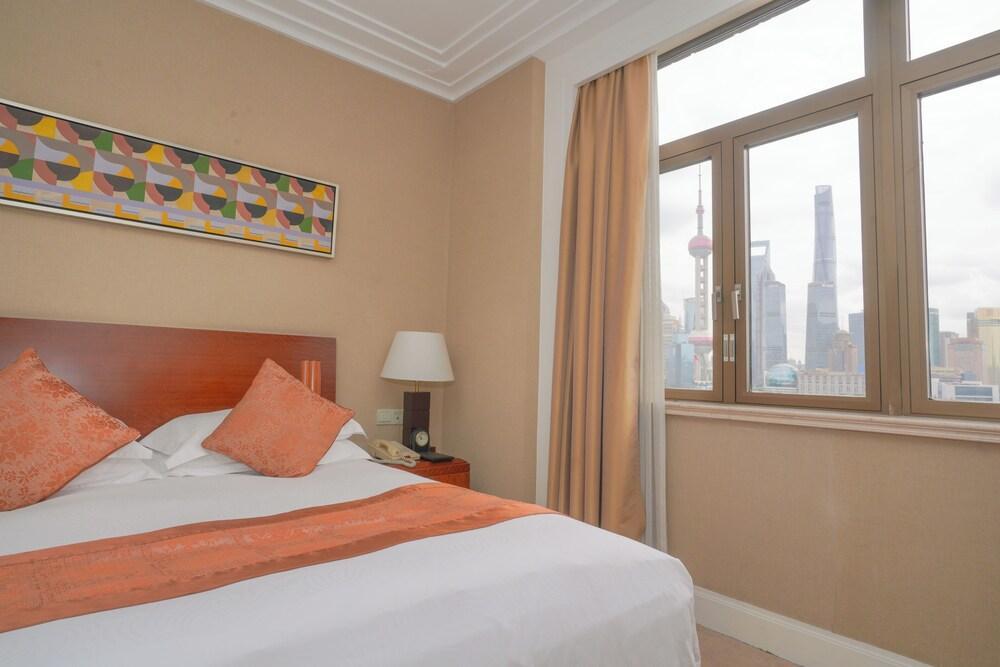 Broadway Mansions Hotel - On the Bund Room Type - Suite