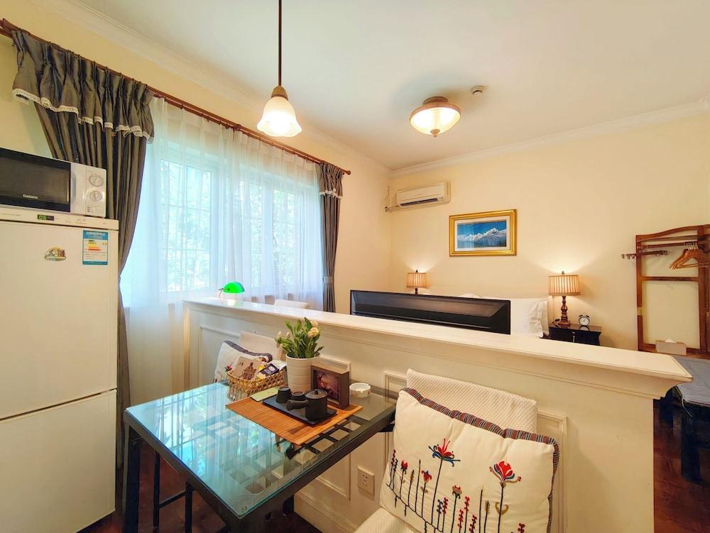 Ladoll Service Apartment Room Type - Studio(Special Promotion)