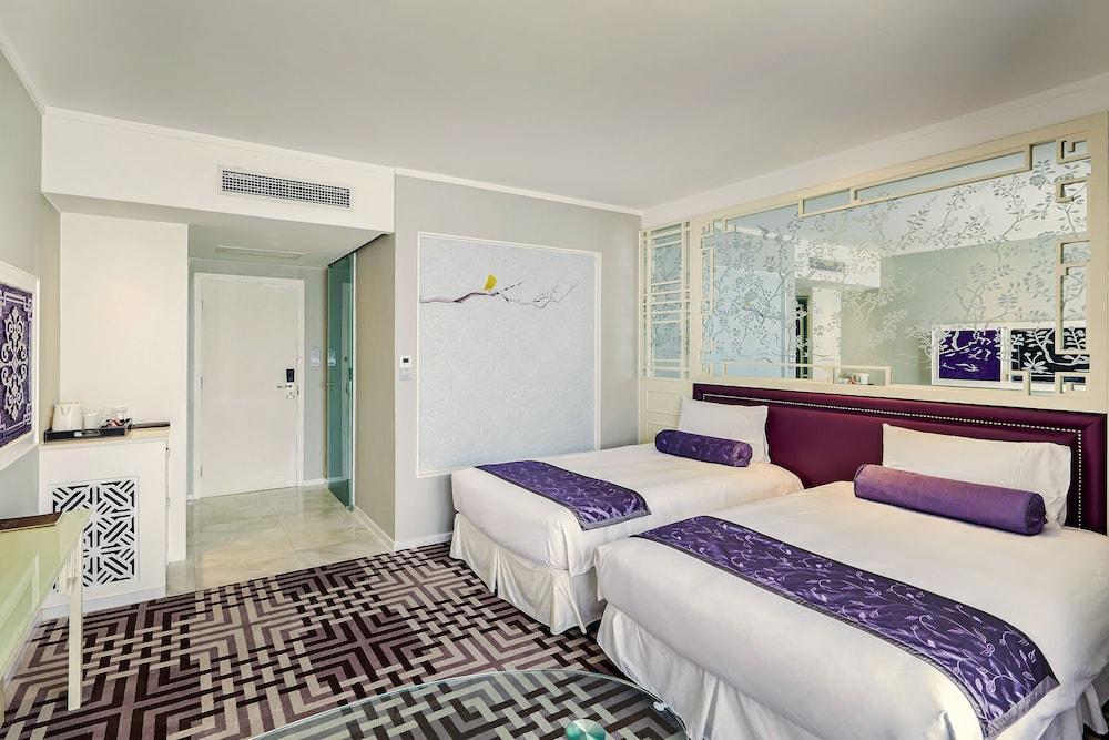 Dorsett Shanghai Room Type - Deluxe City View Twin Room Dorsett Shanghai Room Type - Deluxe City View Twin Room