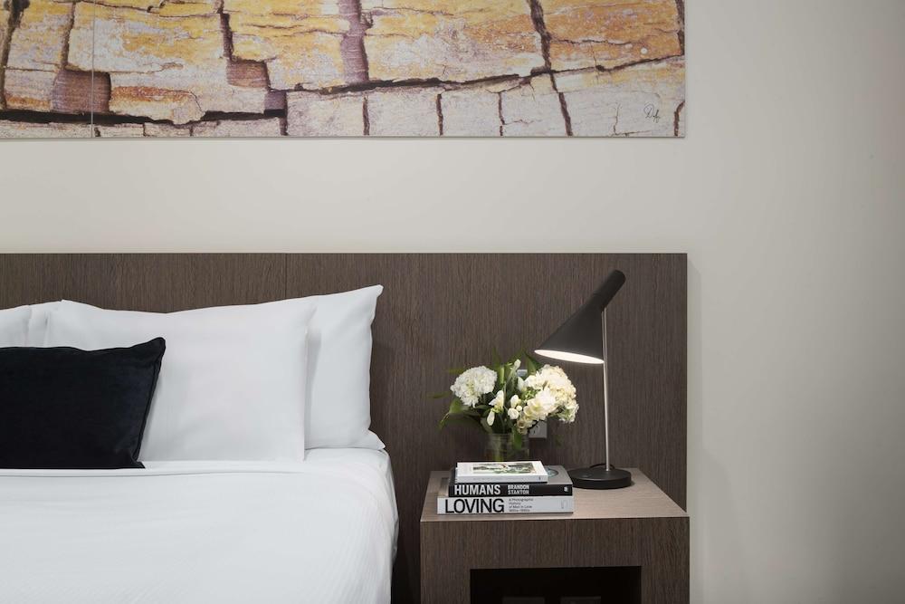 Rydges World Square Room Type - Executive One Bedroom King Suite