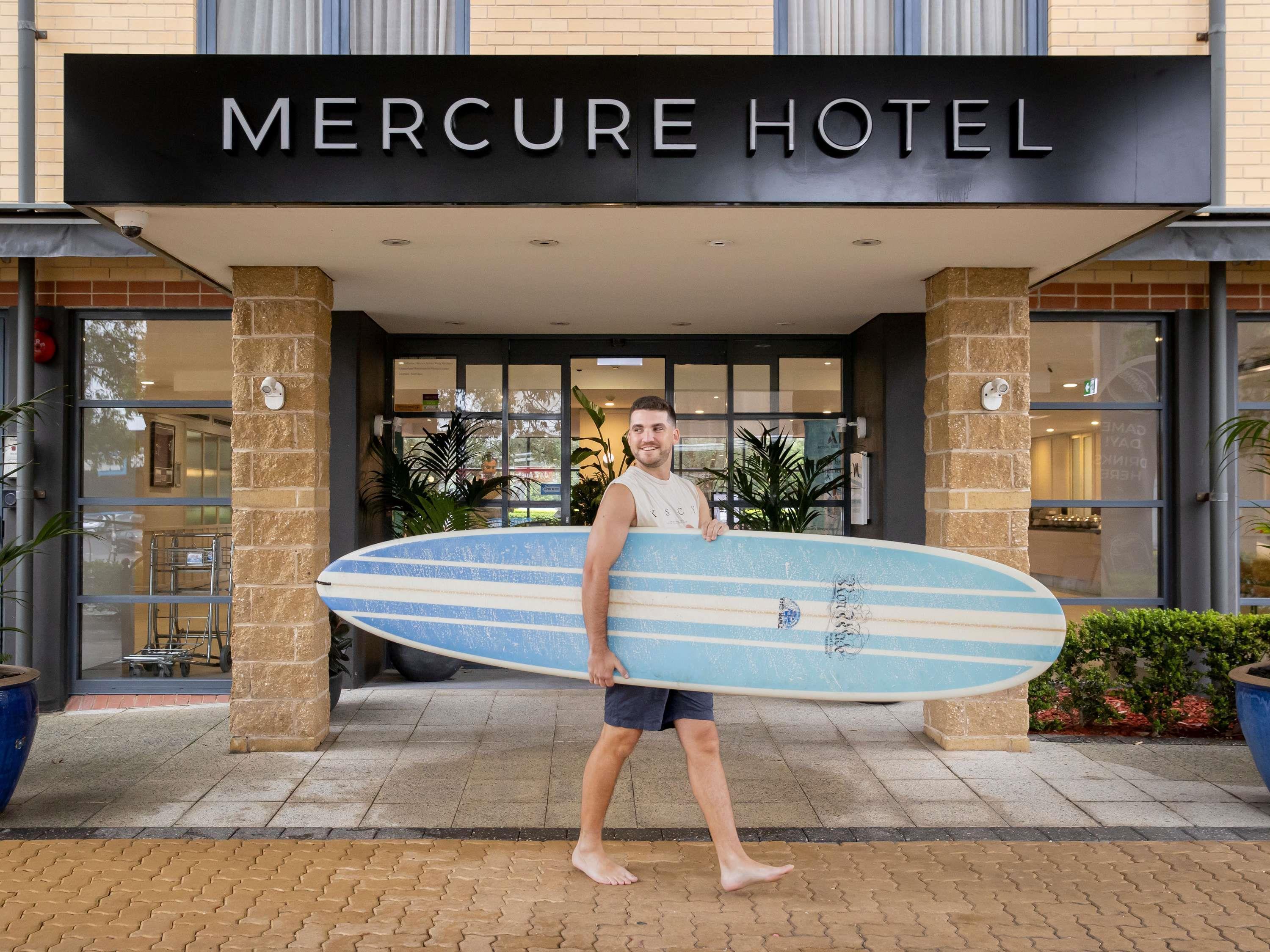 Mercure Sydney Manly Warringah - Tap to explore photos