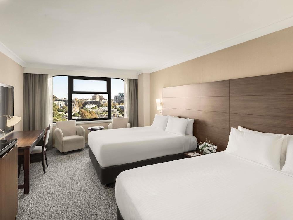The Sydney Boulevard Hotel Room Type - Deluxe Room, 2 Queen Beds