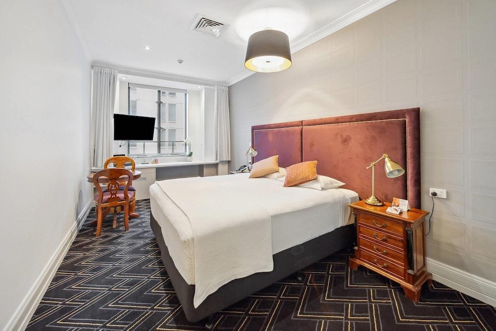Castlereagh Boutique Hotel, an Ascend Collection Hotel Room Type - Deluxe Room, 1 King Bed
