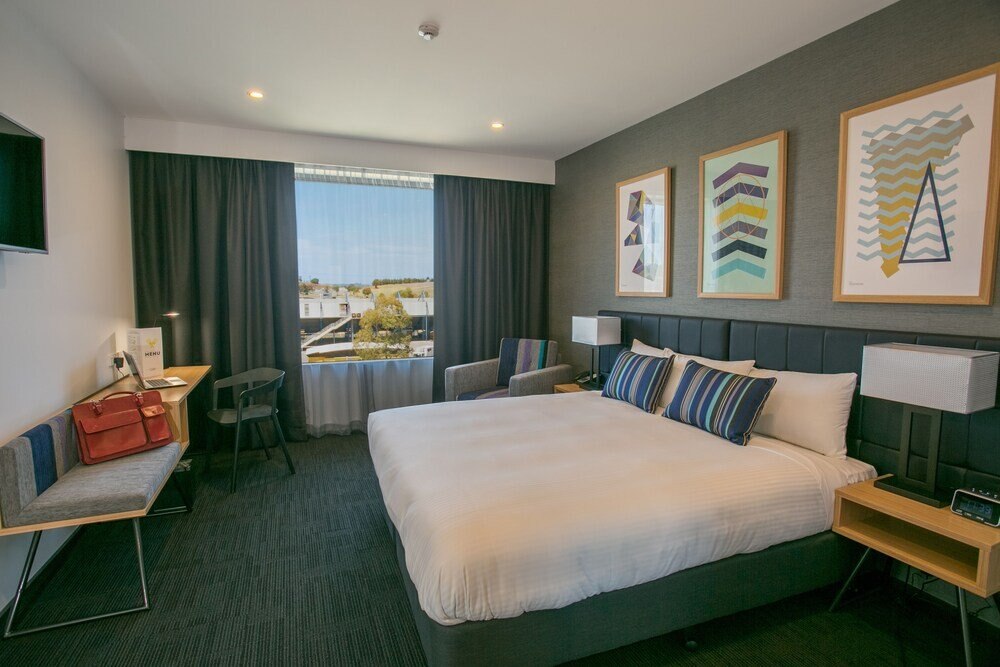 Alpha Hotel Eastern Creek Room Type - Executive King Room