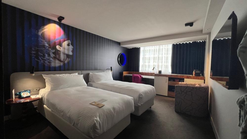 Indigo Sydney Potts Point Room Type - Standard Room, 2 Twin Beds