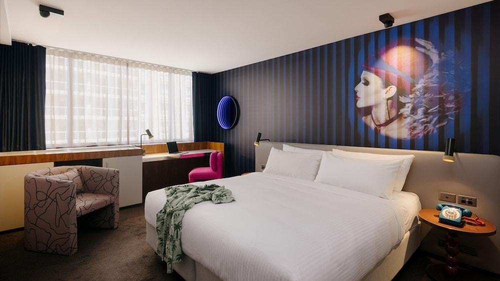 Indigo Sydney Potts Point Room Type - Standard Room, 1 King Bed