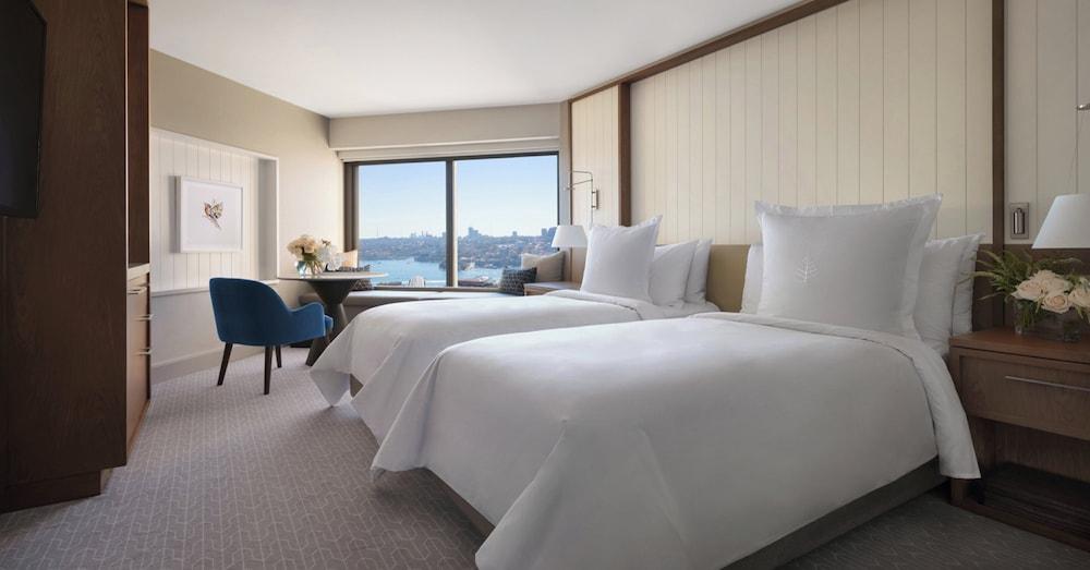 Four Seasons Hotel Sydney Room Type - Deluxe Partial Harbour Twin Room